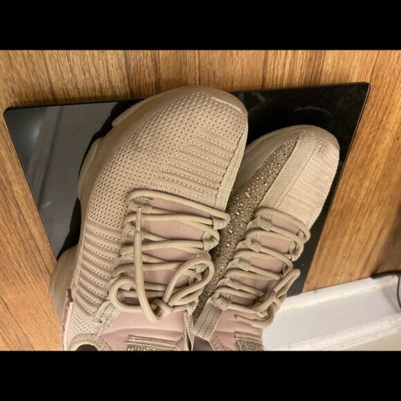 Steve Madden sneakers - Picture 6 of 6